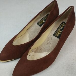VANNA WHITE Womens Burgandy Suede Slip on Shoes Si